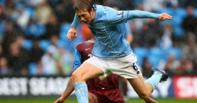 Johnson: Skips past Knight